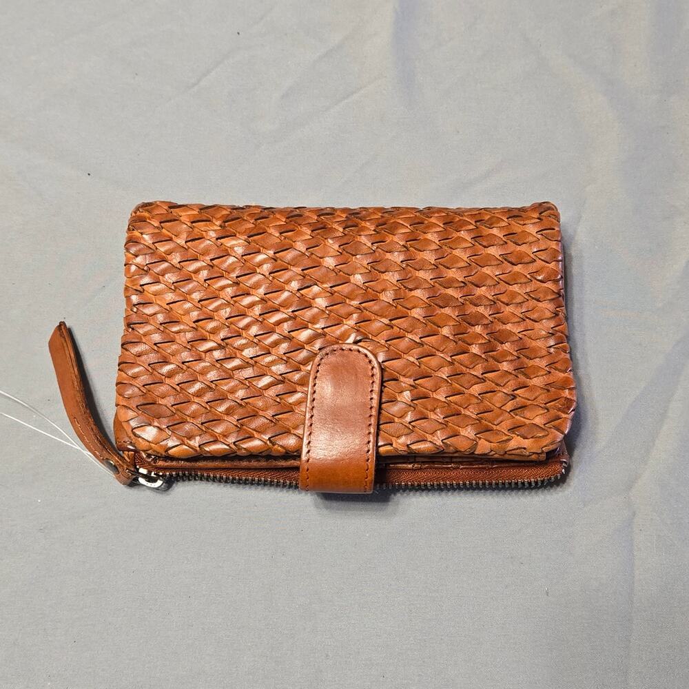 Vilenca Holland Cognac Woven Leather Wallet Bifold Clutch